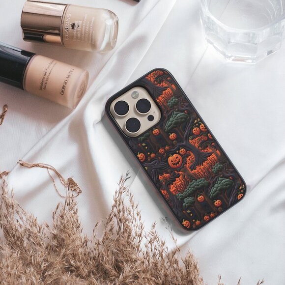 Halloween Phone Cover – iPhone 16, 15 Pro, Galaxy S25, S24, S24 Ultra, Pixel 9 - Picture 6 of 9